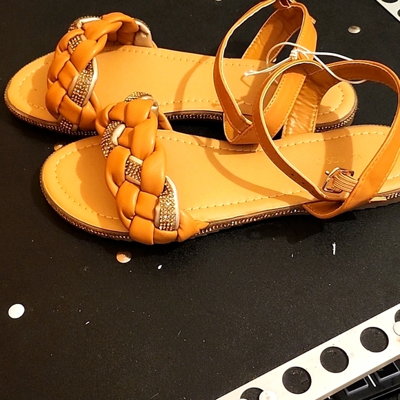 Via Rosa sandals s - Picture 3 of 5